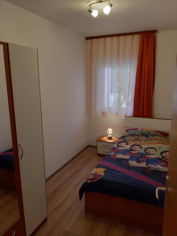 Apartments Mihael Malinska Eksteriør billede